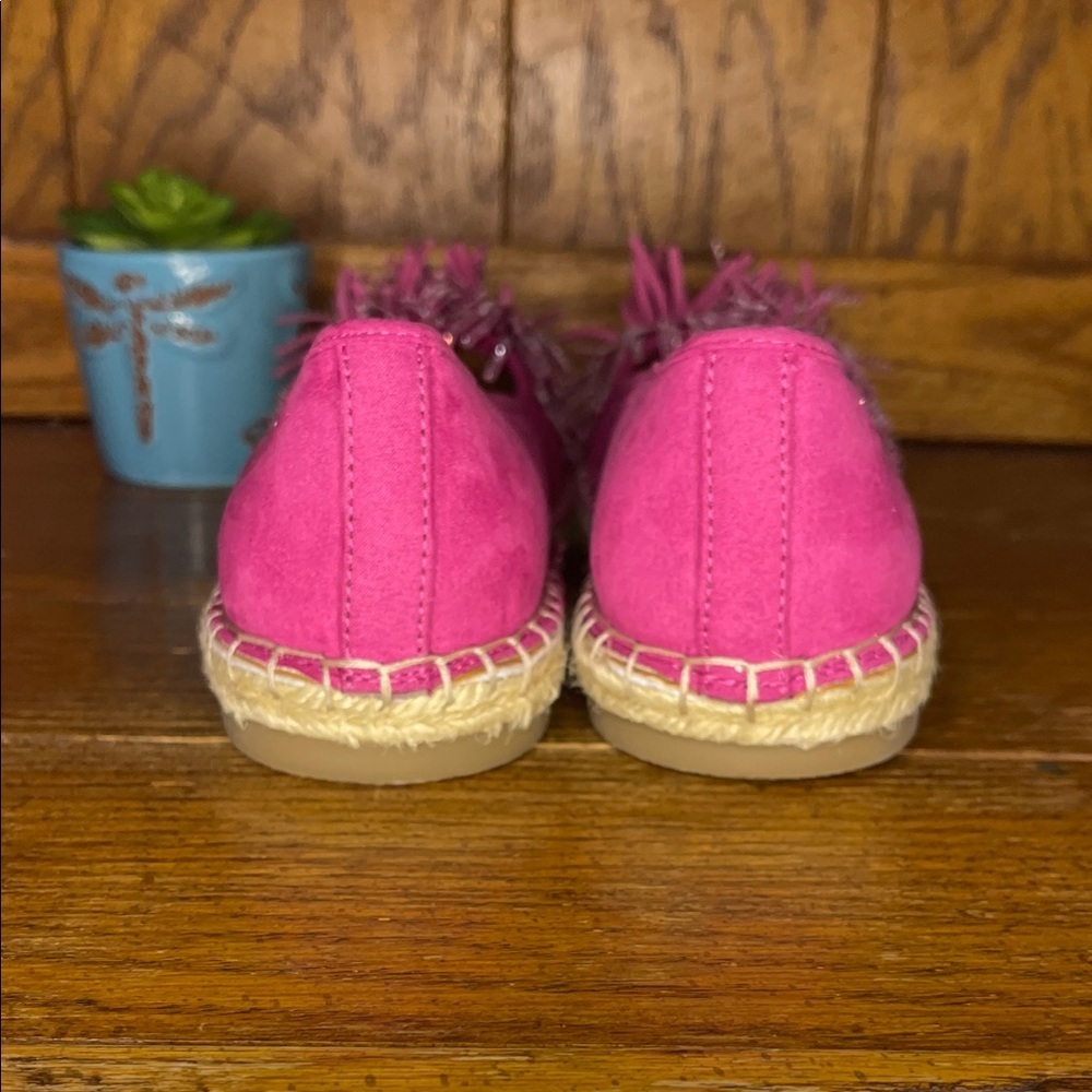 Charles by Charles Davis Women’s Omen Rhinestone Encrusted Pompom Espadrille 6.5 - Picture 7 of 11